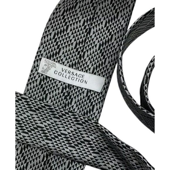 VERSACE COLLECTION Men's Silk Tie LUXURY Black Silver Geometric Logo W:2.8" EUC - Picture 2 of 4